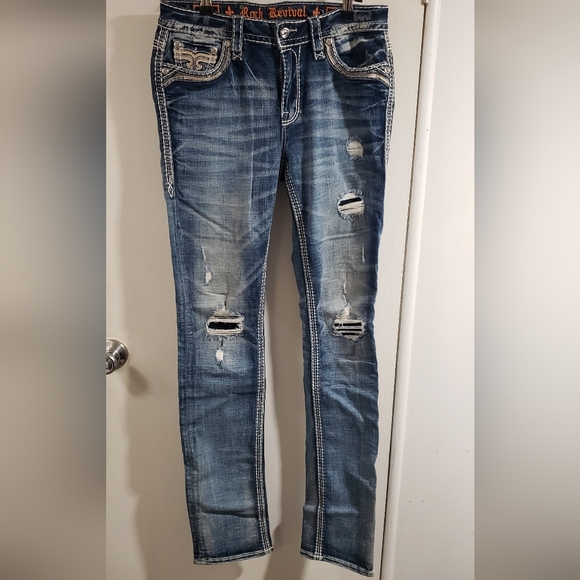 🌻 NWOT Rock Revivial Straight Leg - Picture 4 of 10